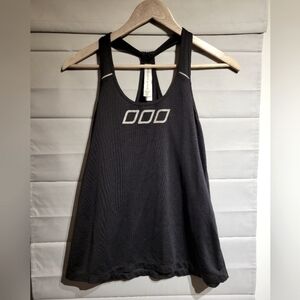 Lorna Jane Active tank M